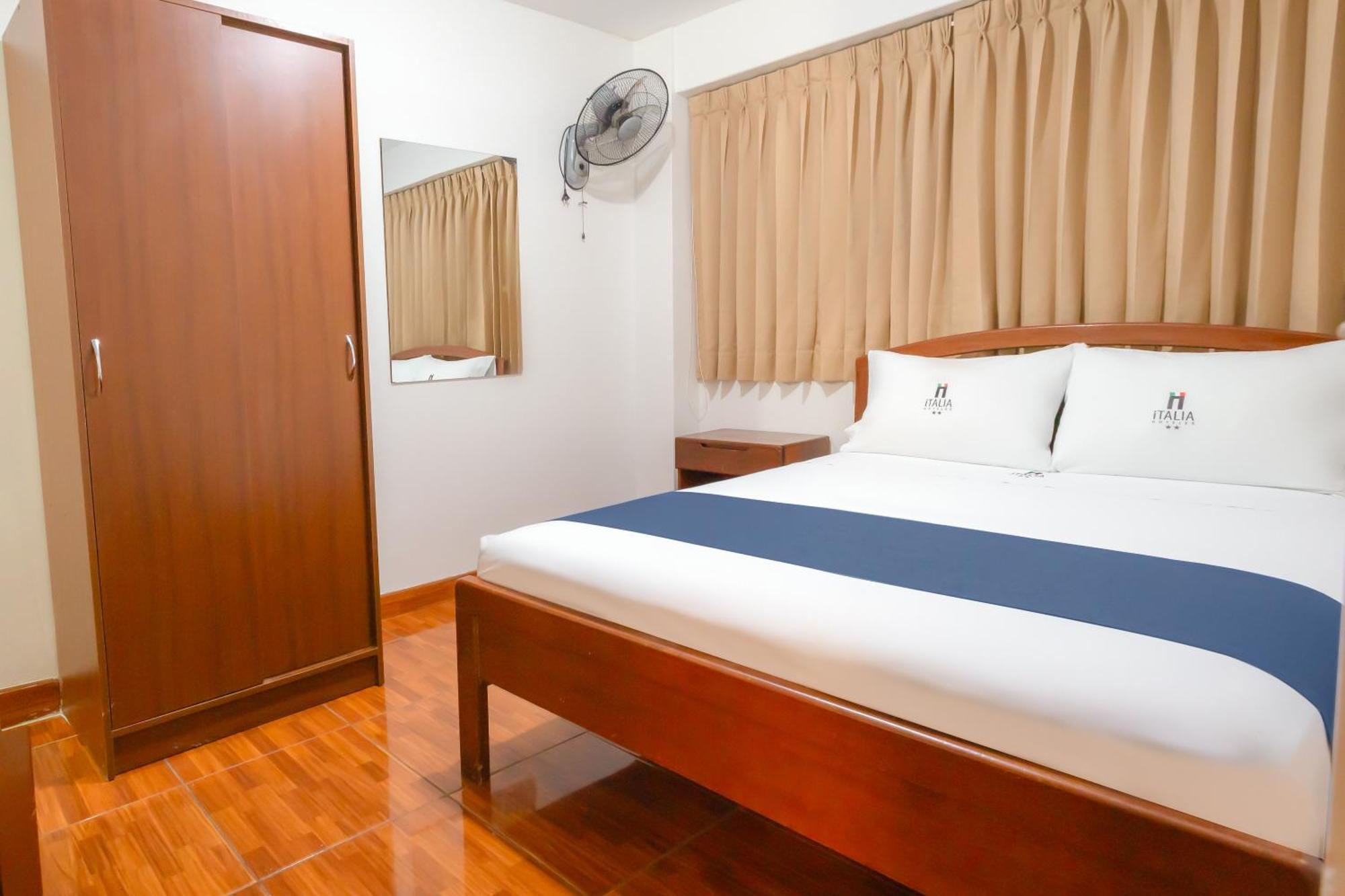 צ'יקלאיו Hotel Italia I מראה חיצוני תמונה