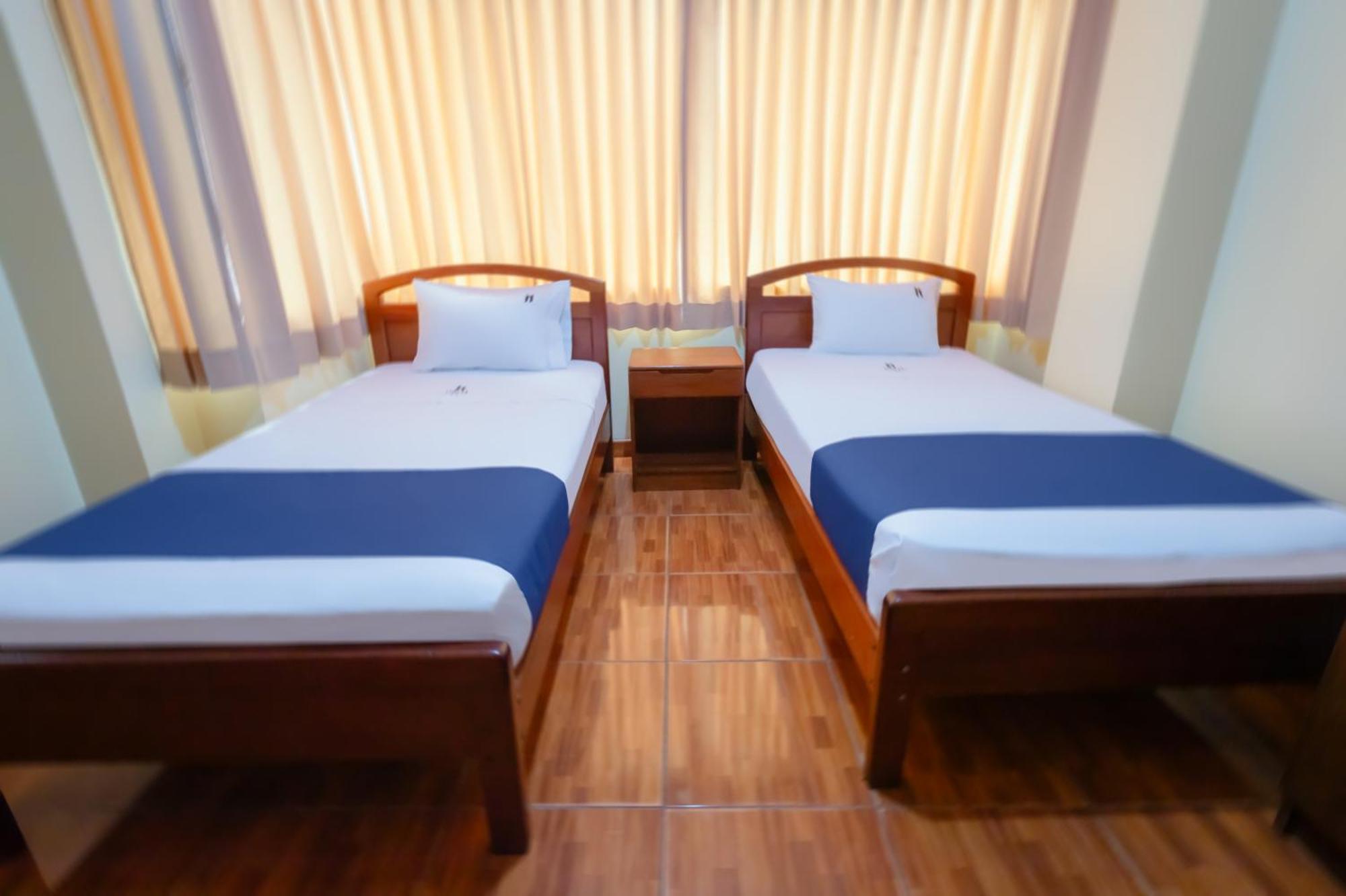 צ'יקלאיו Hotel Italia I מראה חיצוני תמונה